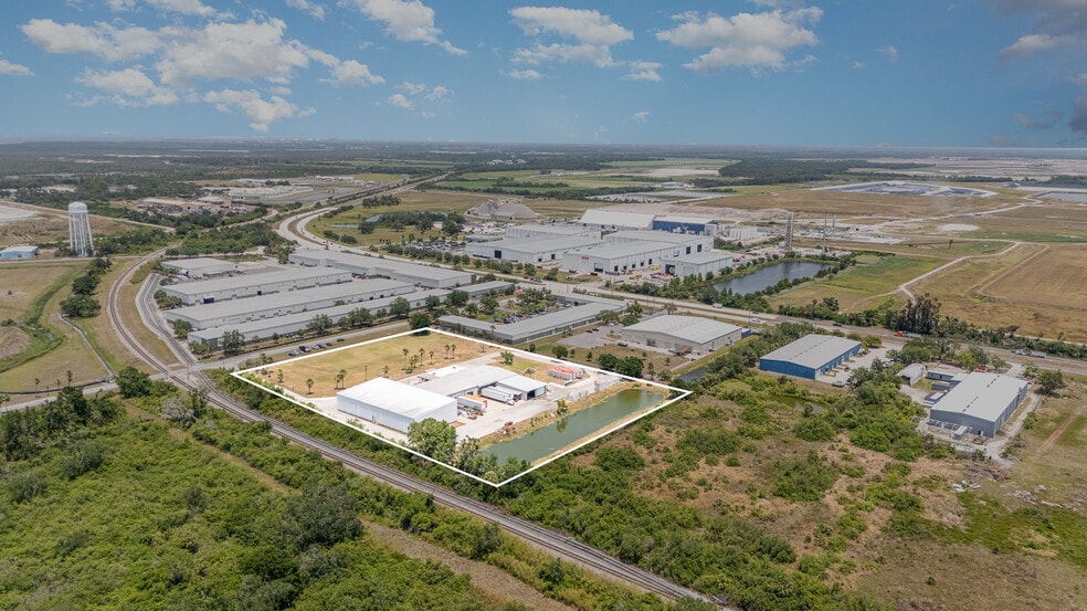 2105 S Dock St, Palmetto, FL for sale - Building Photo - Image 2 of 46