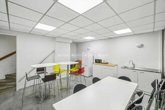 175 Rue De Courcelles, Paris for lease Interior Photo- Image 1 of 2