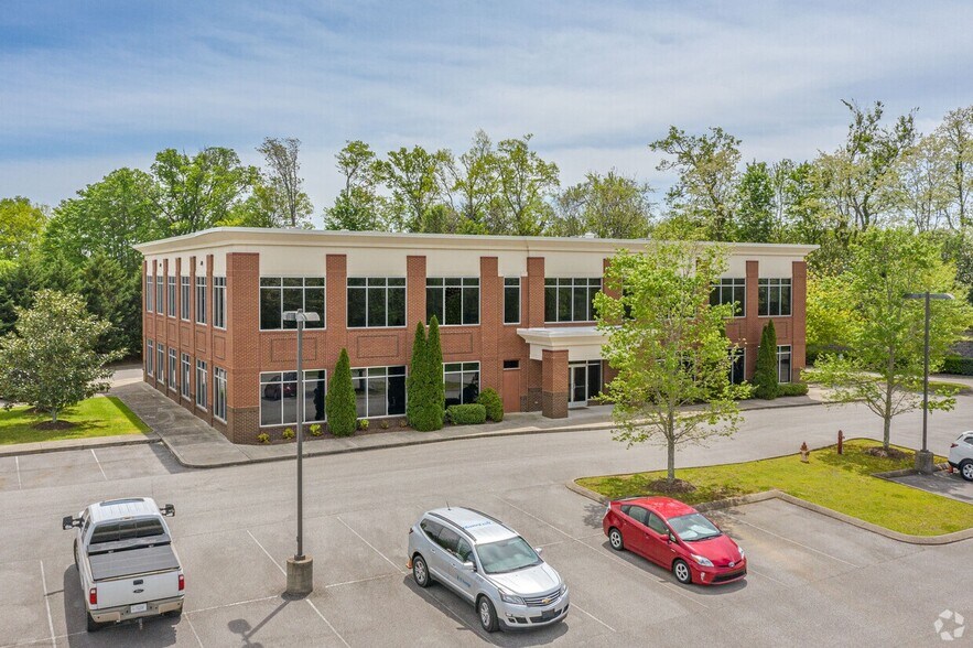 4715 Traders Way, Thompsons Station, TN for sale - Building Photo - Image 1 of 1