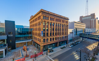 More details for 301 W Wisconsin Ave, Milwaukee, WI - Office for Lease