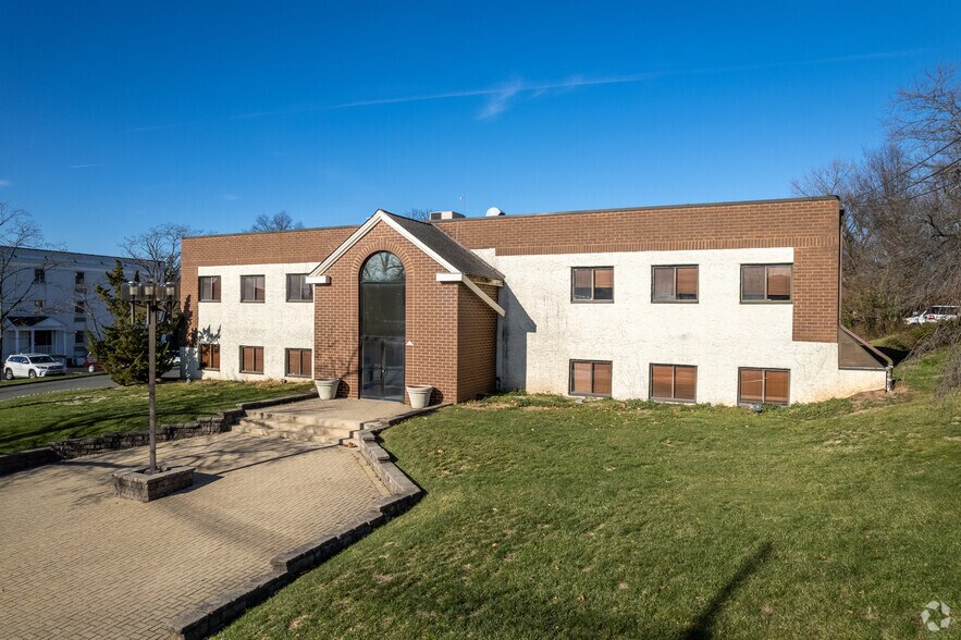 313 South Ave, Fanwood, NJ 07023 Fanwood Plaza