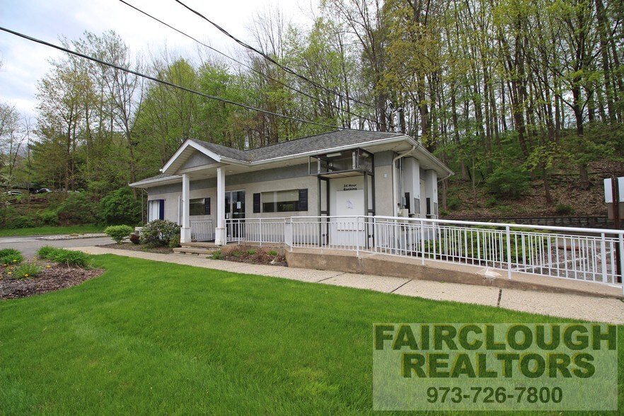 165 US Highway 206, Andover, NJ for sale - Primary Photo - Image 1 of 1