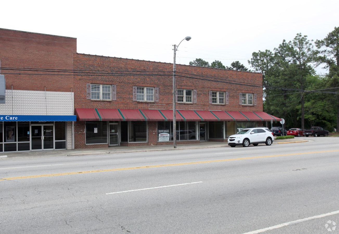 1027 S Main St, Lillington, NC 27546 Property Record