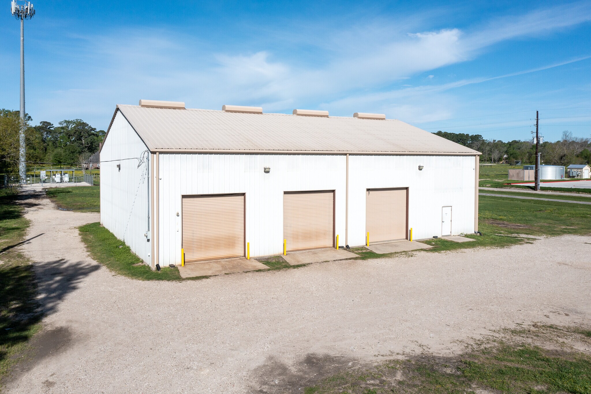 22517 Crosby Huffman Rd, Crosby, TX for sale Building Photo- Image 1 of 1