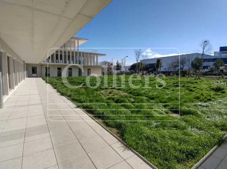 200 Rue Pierre Duhem, Aix-en-Provence for lease - Building Photo - Image 2 of 7