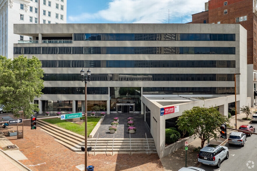 105 W Capitol Ave, Little Rock, AR for sale - Building Photo - Image 1 of 26