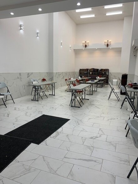 1025 Avenue of the Americas, New York, NY for sale - Primary Photo - Image 1 of 4