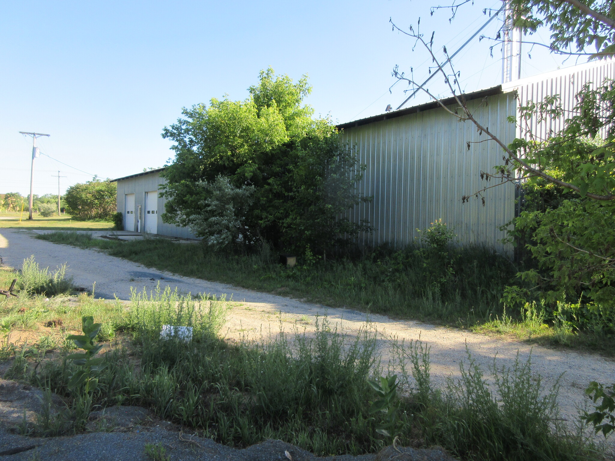 68158 Red Arrow Hwy, Hartford, MI for sale Primary Photo- Image 1 of 1