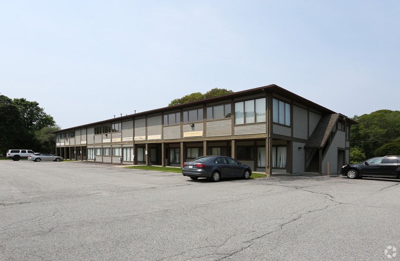 20 S Anguilla Rd, Pawcatuck, CT 06379