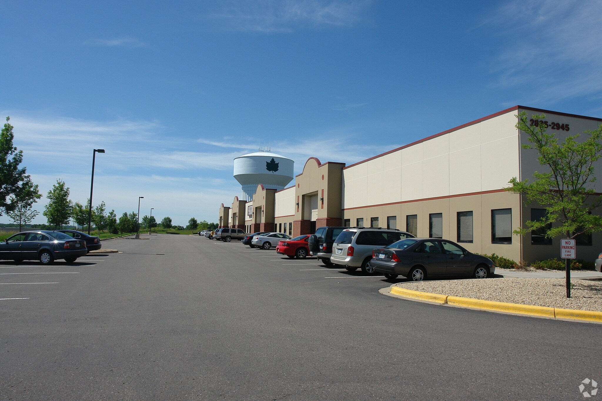 28852929 Water Tower Pl, Chanhassen, MN 55317 Arboretum Business