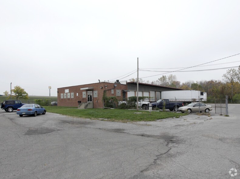 2341 Lockbourne Rd, Columbus, OH for sale - Building Photo - Image 2 of 14