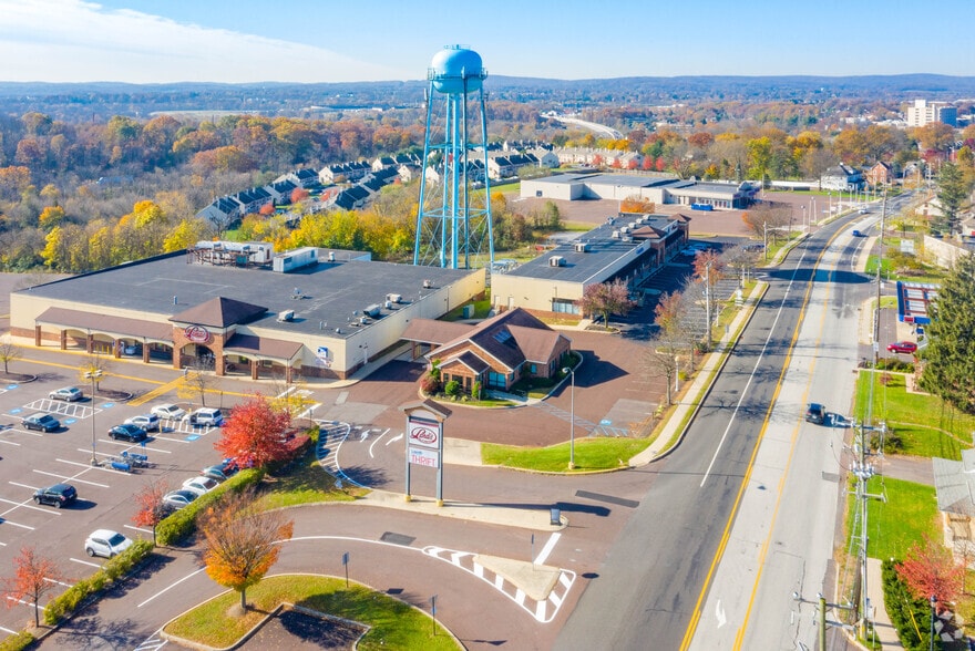 2186 E High St, Pottstown, PA for sale - Aerial - Image 3 of 15