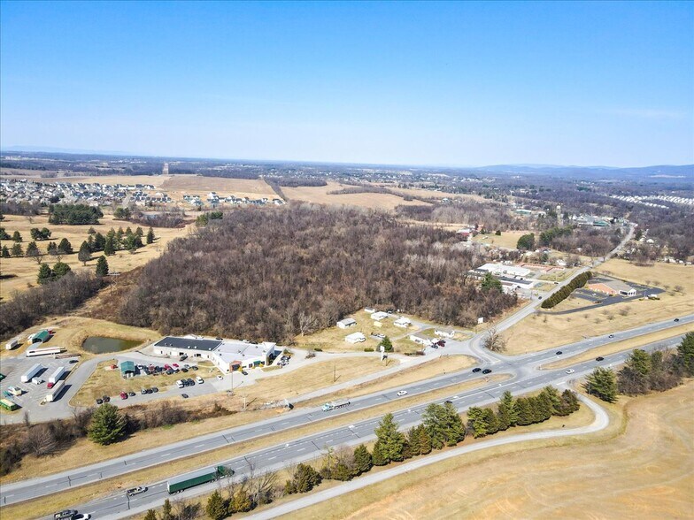 51.47 Acres Tabb Lane, Harpers Ferry, WV for sale - Primary Photo - Image 1 of 23