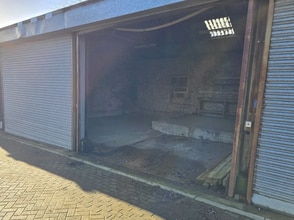 Woodhall Ln, Shenley for lease Interior Photo- Image 1 of 3