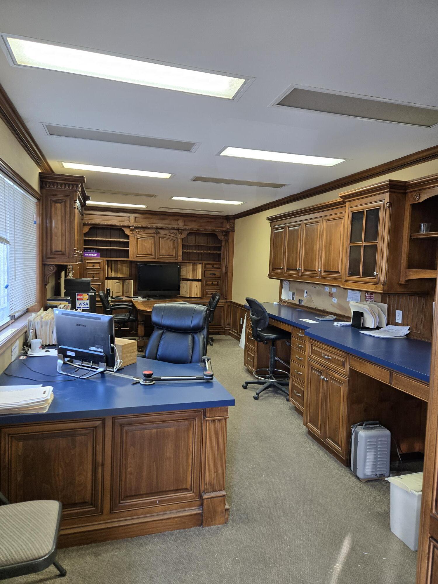 9906-9924 Canoga Ave, Chatsworth, CA for lease Building Photo- Image 1 of 10