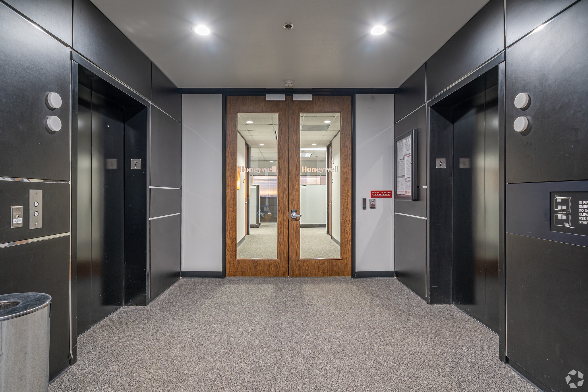 1250 W Sam Houston Pky, Houston, TX for lease Interior Photo- Image 1 of 8