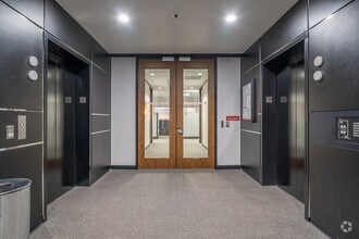 1250 W Sam Houston Pky, Houston, TX for lease Interior Photo- Image 1 of 8