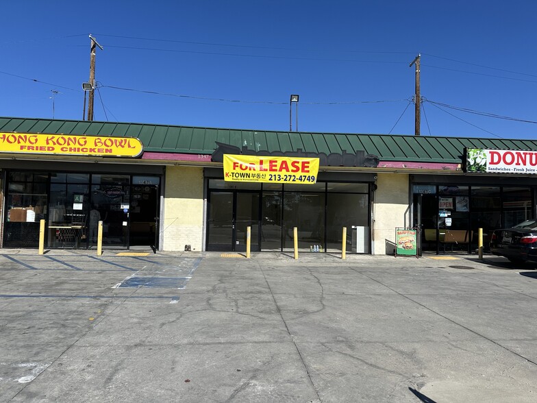 1355 W Florence Ave, Los Angeles, CA for lease - Building Photo - Image 2 of 9