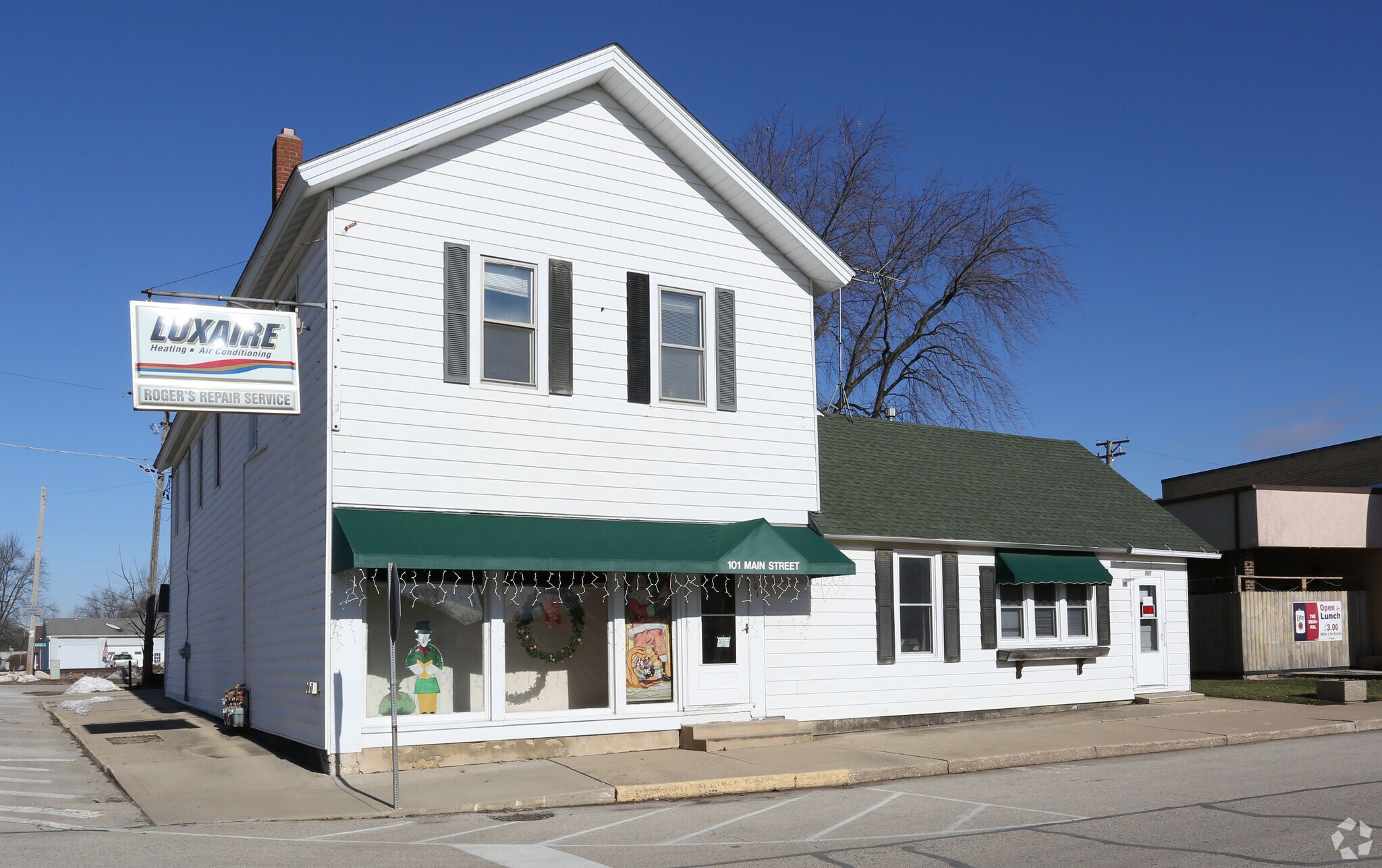 101 Main St, Maple Park, IL for sale Primary Photo- Image 1 of 1