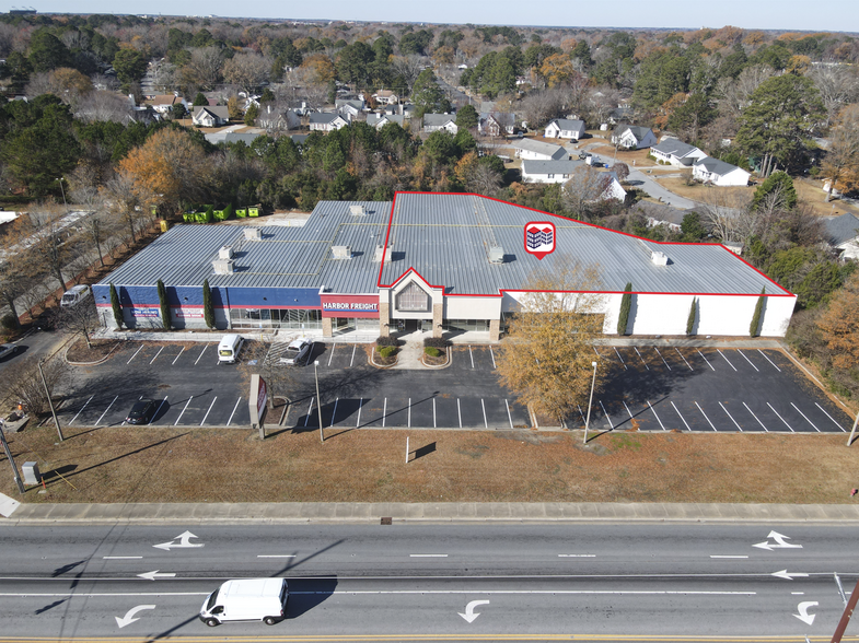 1975 Greenville Blvd SE, Greenville, NC for lease - Building Photo - Image 1 of 8