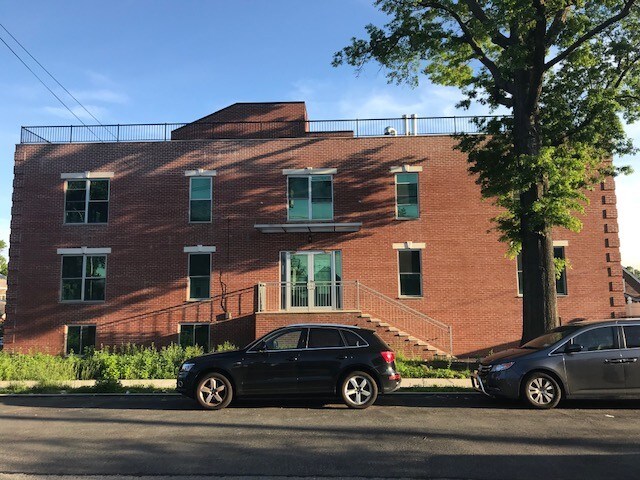 13646 61st Rd, Flushing, NY for sale - Building Photo - Image 1 of 1