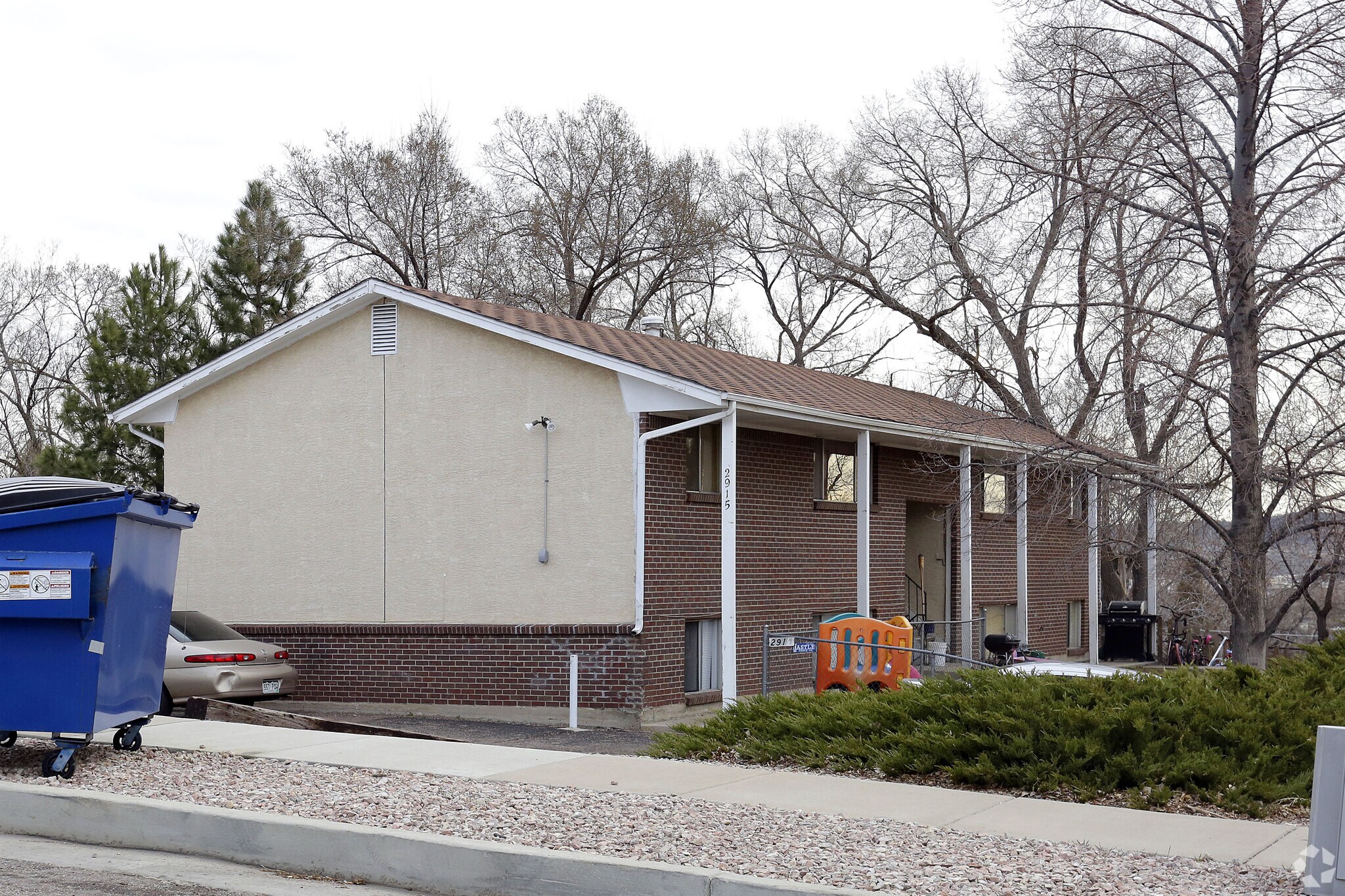 2915 Sage St, Colorado Springs, CO for sale Primary Photo- Image 1 of 5