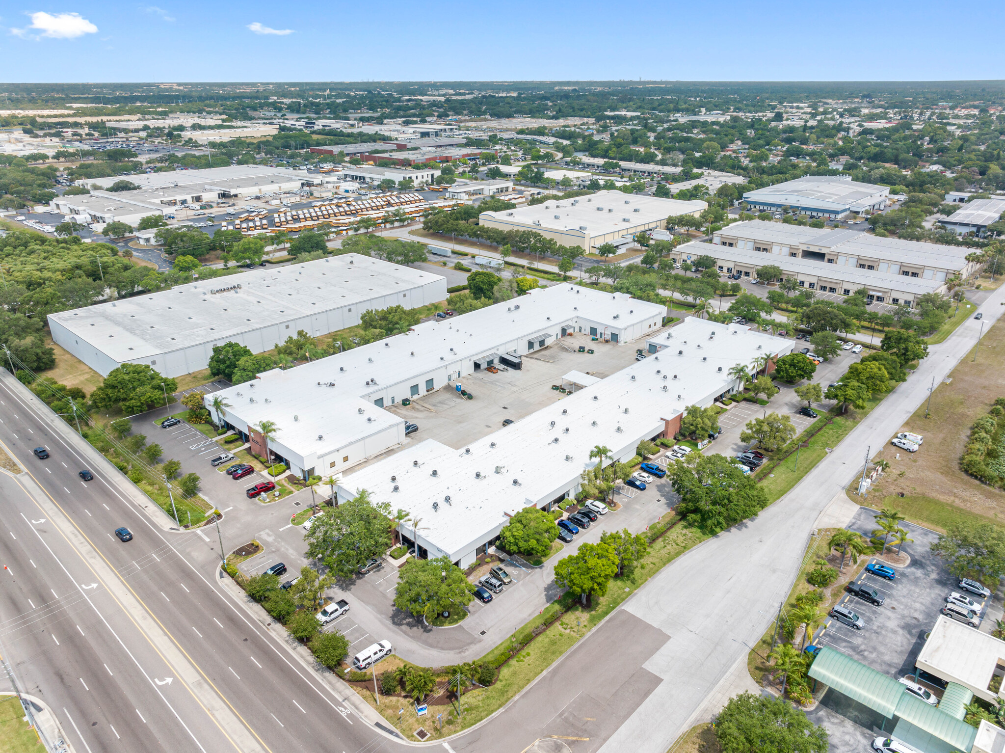 7201-7243 Bryan Dairy Rd, Largo, FL for lease Building Photo- Image 1 of 5