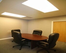 106 Apple St, Tinton Falls, NJ for lease Interior Photo- Image 1 of 4