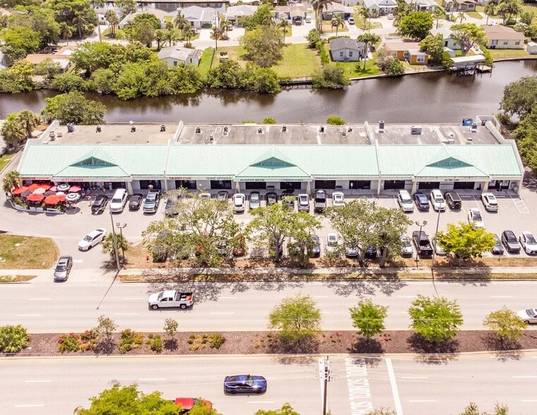 600 Goodlette Rd N, Naples, FL for lease - Building Photo - Image 2 of 5