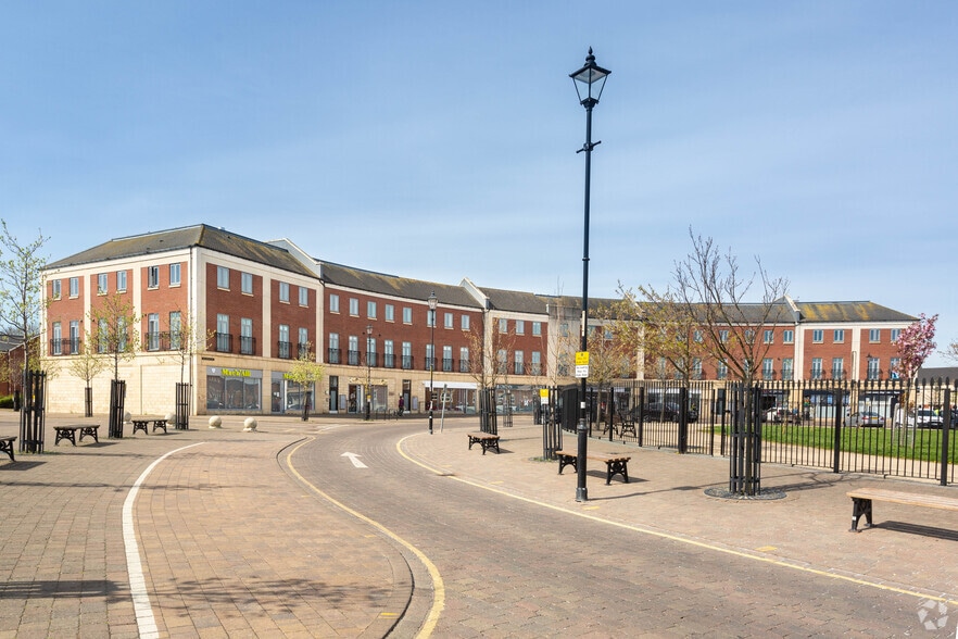 1-6 Sea Winnings Way, South Shields for sale - Primary Photo - Image 1 of 6