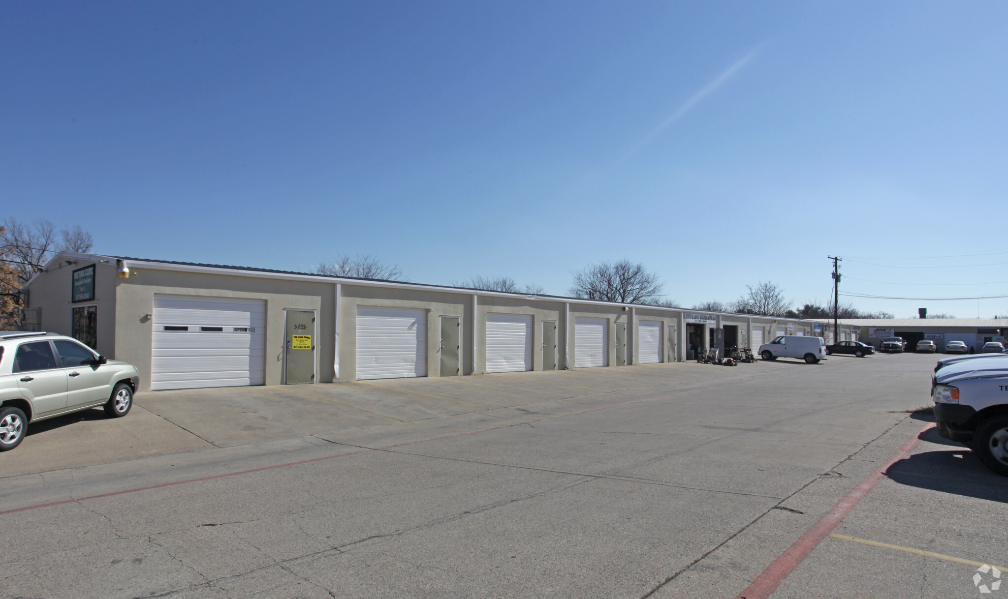 5126 Broadway Ave, Haltom City, TX for lease Building Photo- Image 1 of 8