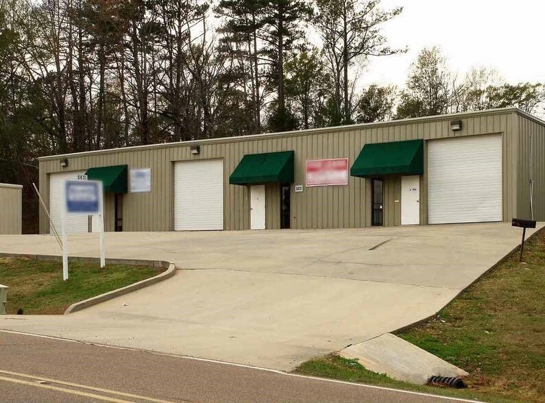 5631 Terry Rd, Jackson, MS 39272