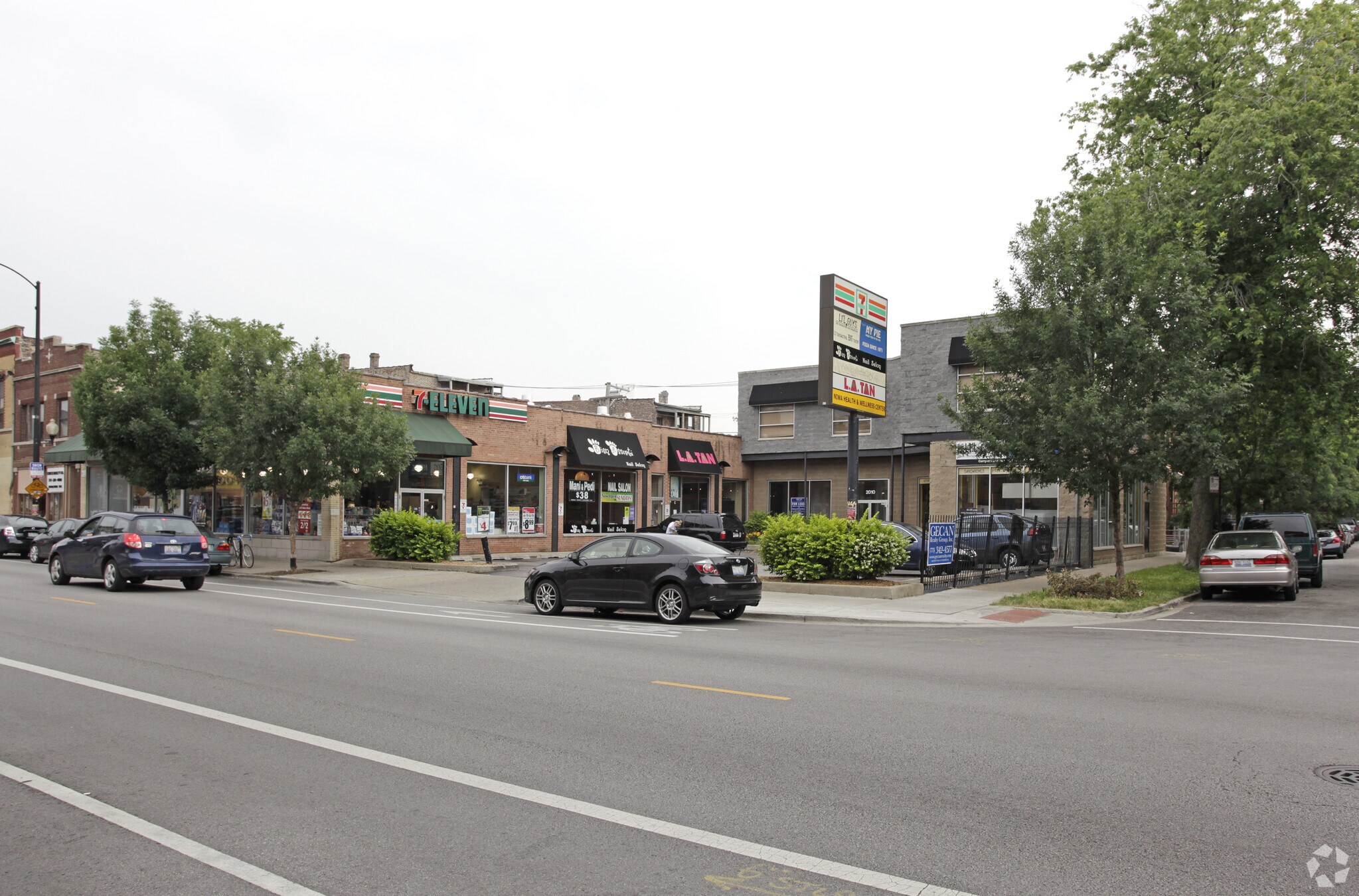 2010 N Damen Ave, Chicago, IL for sale Primary Photo- Image 1 of 1