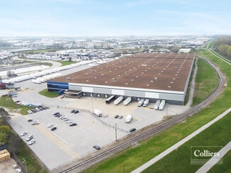 More details for 65 Corporate Woods Dr, Bridgeton, MO - Industrial for Lease