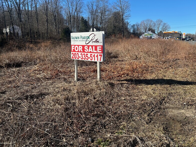 288 S Main St, Newtown, CT for sale - Building Photo - Image 1 of 6