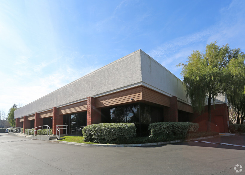 2340 Santa Rita Rd, Pleasanton, CA for lease - Building Photo - Image 2 of 3