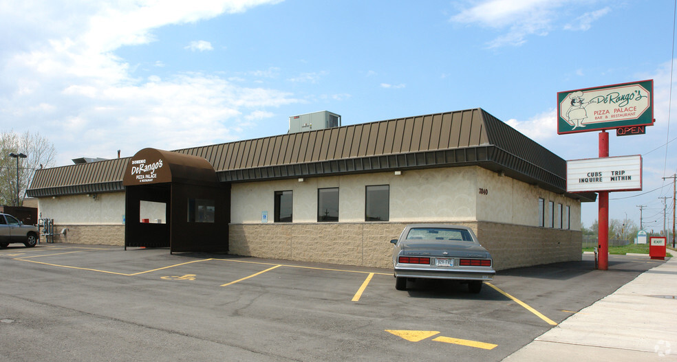 3840 Douglas Ave, Racine, WI for sale - Building Photo - Image 1 of 1