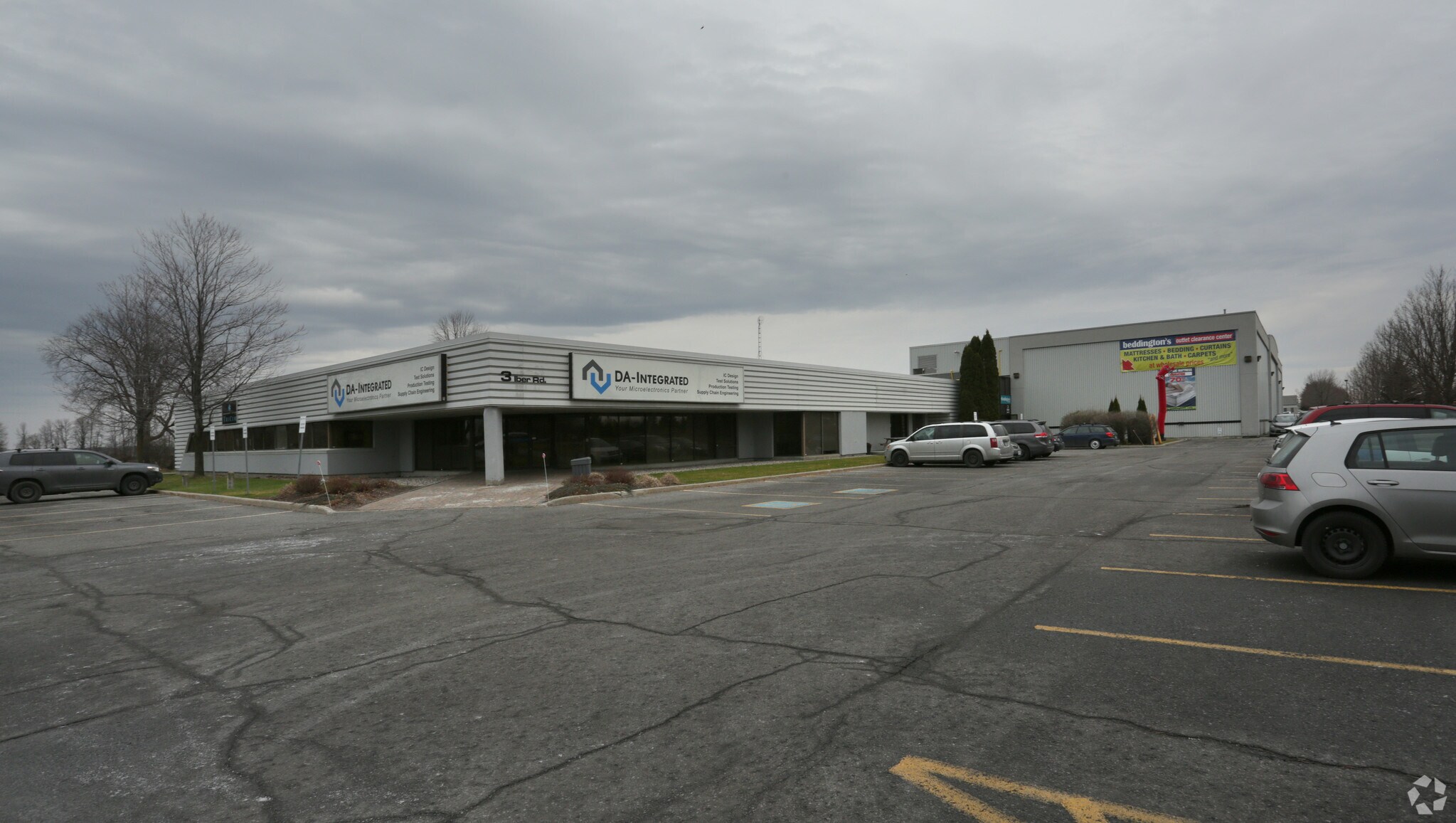 3 Iber Rd, Ottawa, ON for sale Primary Photo- Image 1 of 1