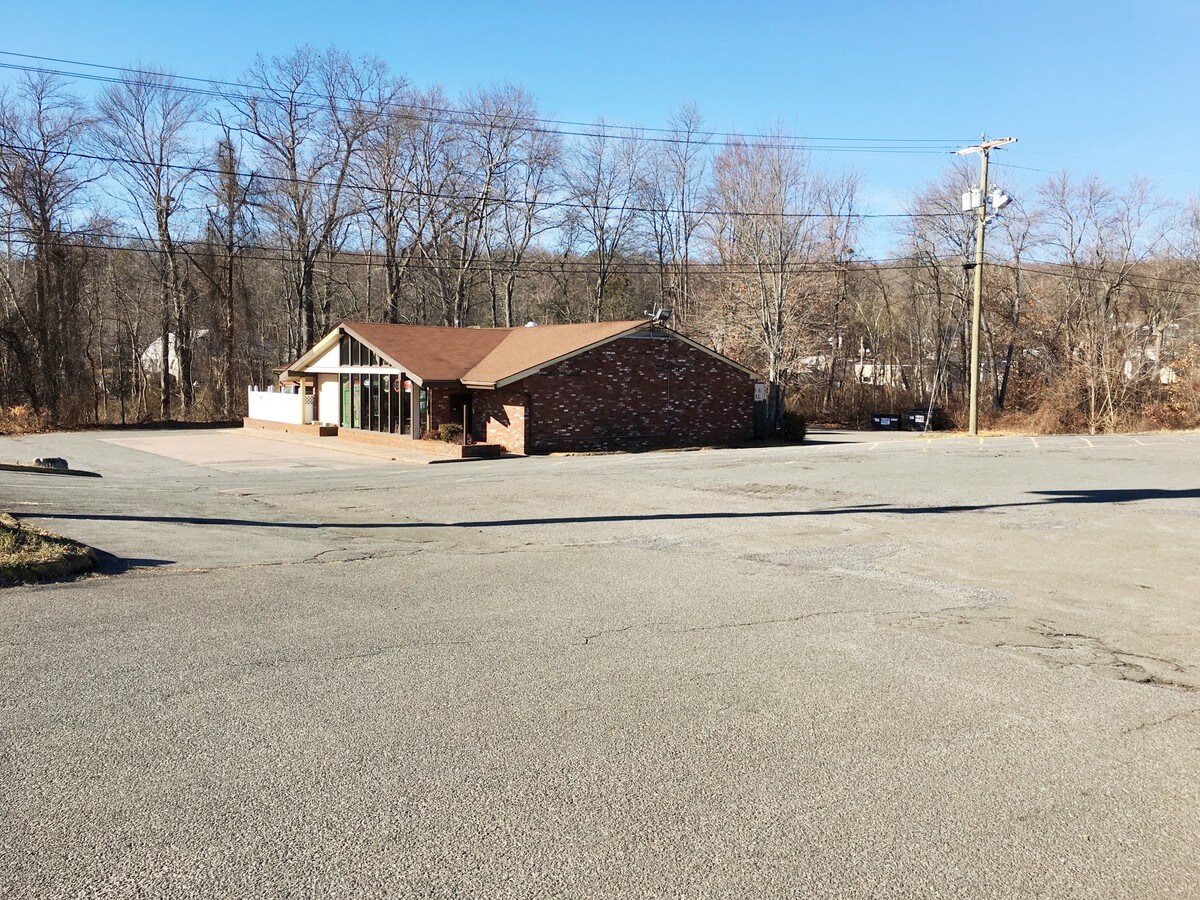 341 Kelly Rd, Vernon, CT 06066