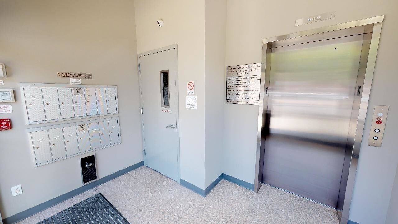 6921 164th St, Fresh Meadows, NY 11365