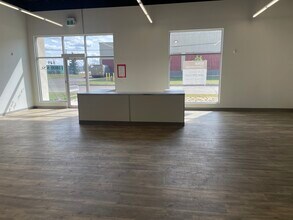 11000 8th St, Dawson Creek, BC for lease Interior Photo- Image 2 of 2