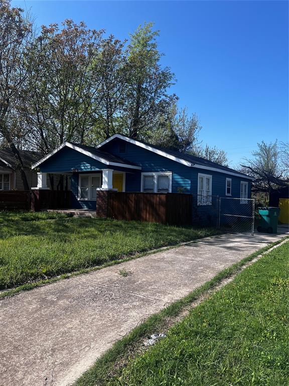 in for sale Building Photo- Image 1 of 1