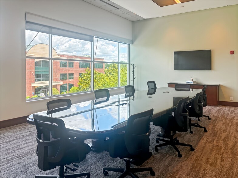 2470 Daniells Bridge Rd, Athens, GA for lease - Interior Photo - Image 2 of 19