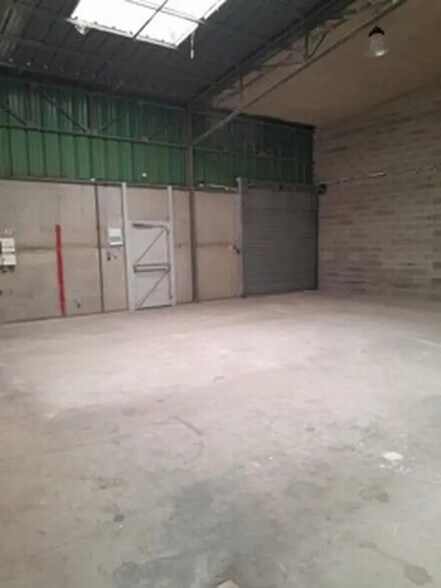 Flex in Toulouse for lease - Building Photo - Image 3 of 4