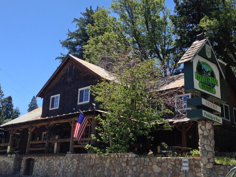 26125 Hwy 189, Twin Peaks, CA for sale - Building Photo - Image 1 of 1