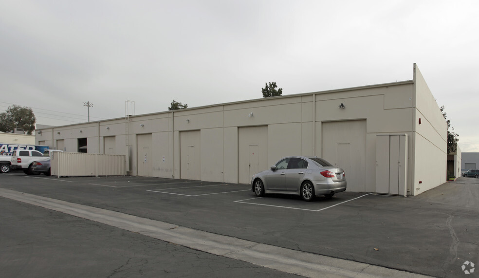 14168 Central Ave, Chino, CA for lease - Building Photo - Image 3 of 6