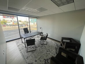 8200 Wilshire Blvd, Beverly Hills, CA for lease Building Photo- Image 1 of 9