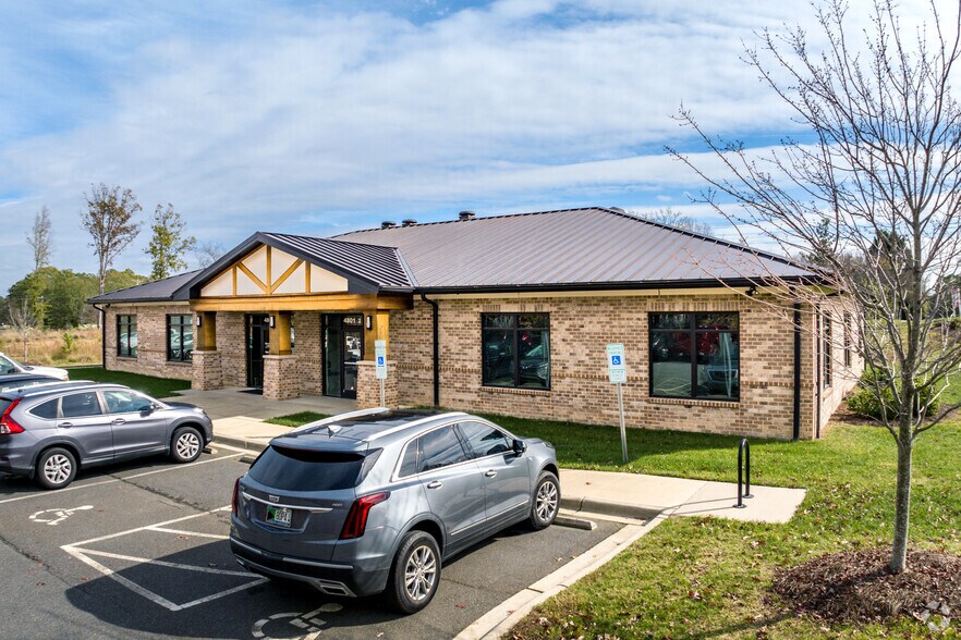 4801 Indian Trail Fairview Rd, Indian Trail, NC 28079