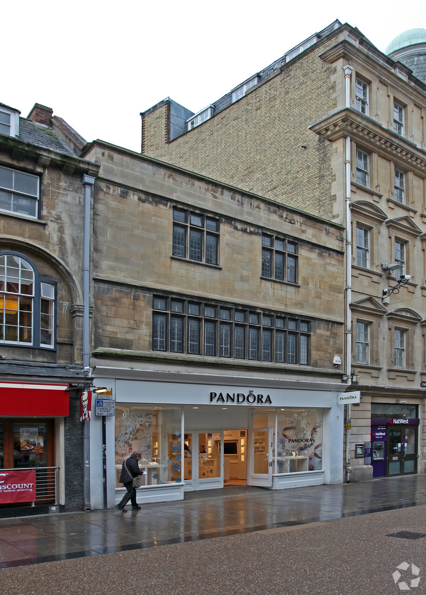 33-34 Cornmarket St, Oxford for sale Primary Photo- Image 1 of 1