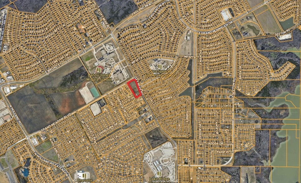 1209 N Day Miar Rd, Mansfield, TX for sale - Building Photo - Image 3 of 38